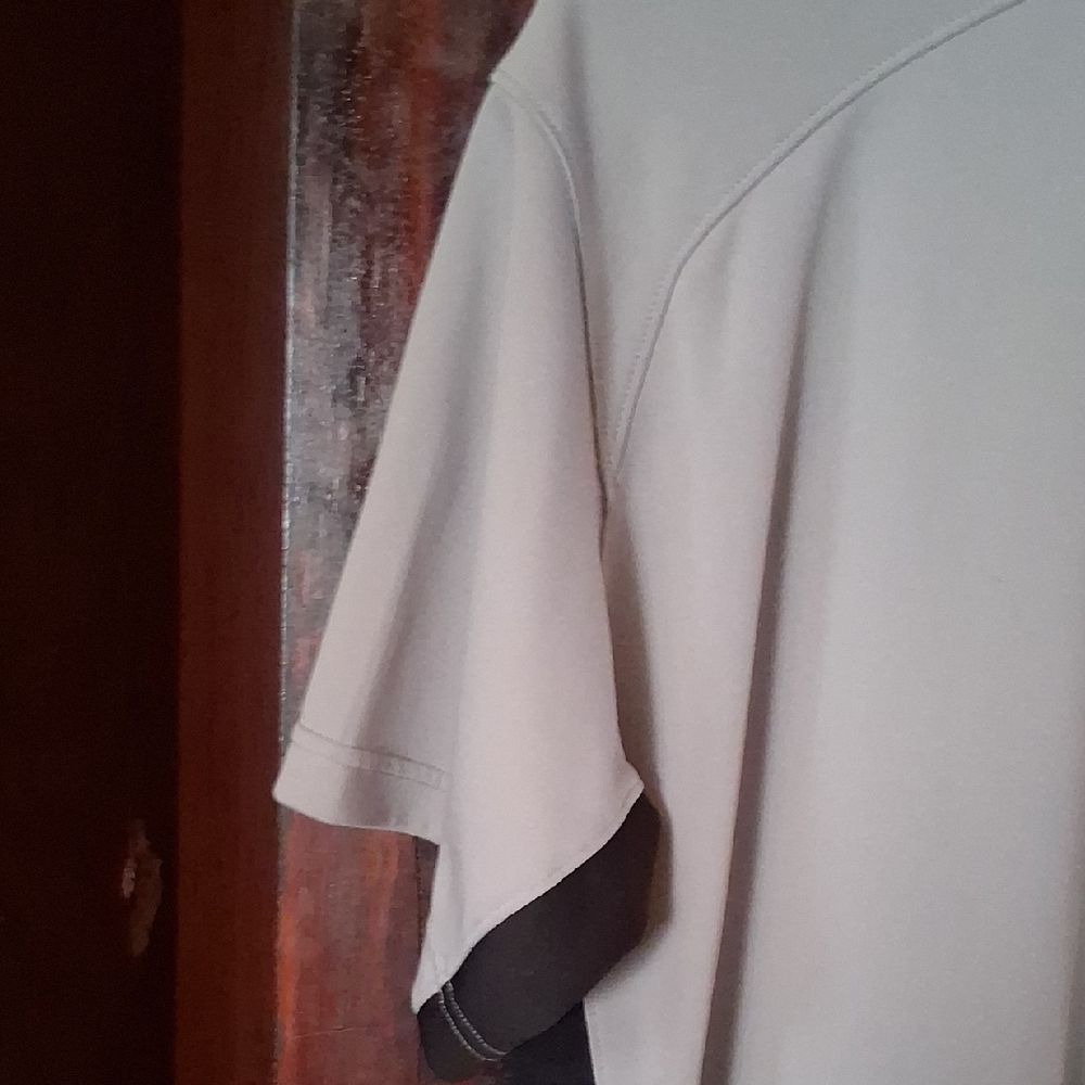 Columbia Light Gray Polo with Blue Trim - Picture 11 of 13
